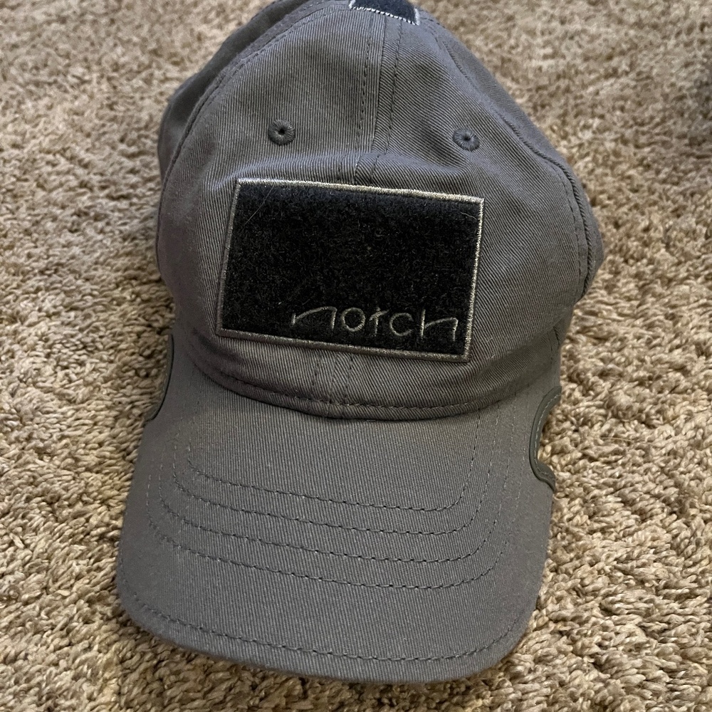 Notch Classic Adjustable - Gray